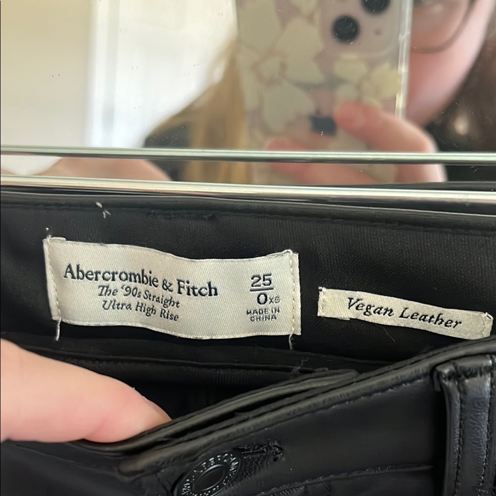 Abercrombie & Fitch Black Leather Pants - Picture 7 of 10